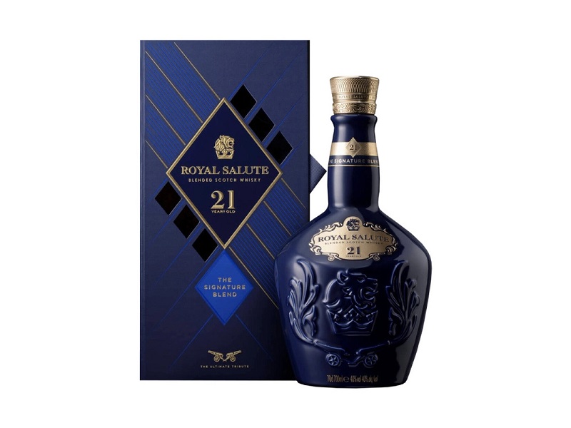 Rượu Chivas 21 Royal Salute 1000ml được ra mắt vào năm 2014