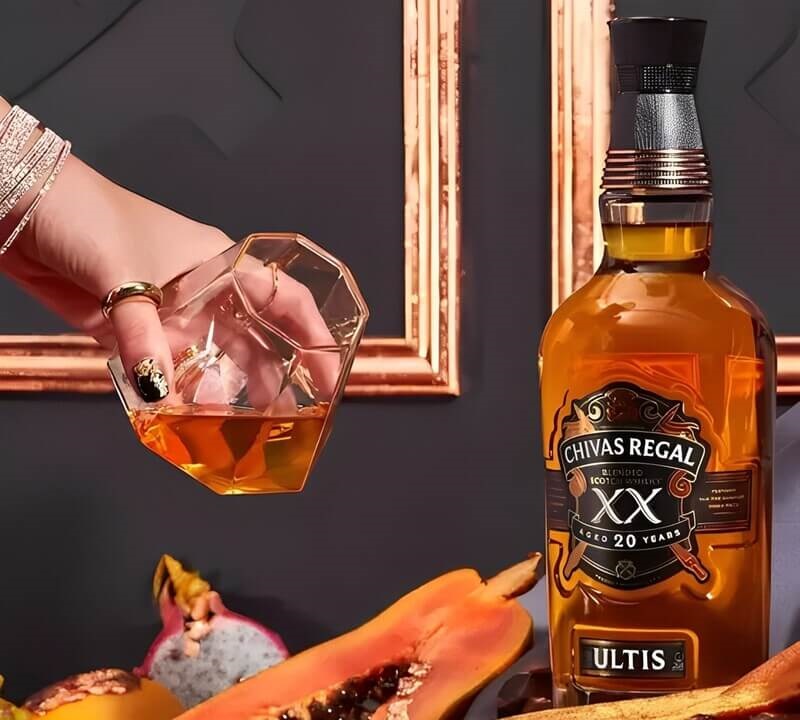 rượu chivas ultis xx 20 năm