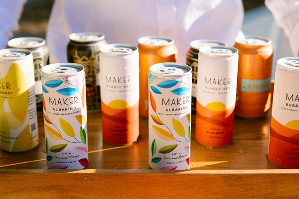 Rượu vang đóng lon: Xu hướng dẫn đầu năm 2025